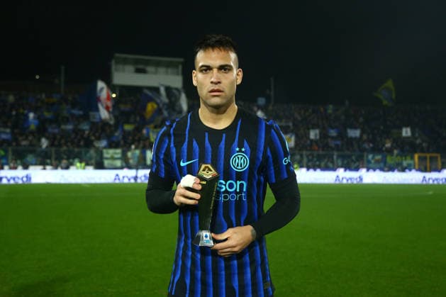 Inter s Lautaro Martinez Panini player of the match during the soccer match between Cremonese and Internazionale at the Giovanni Zini in Cremona, north west Italy -Domenica , 1 Febbraio 2026. - Soccer .  Copyright: xAlbertoxMariani LaPressex