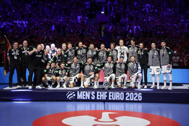 Medal Ceremony - Men s EHF EURO 2026 Final Silver medalist Team Germany during the Men s EHF EURO 2026 medal ceremony at Jyske Bank Boxen on February 1, 2026 in Herning, Denmark.  SanjinxStrukic PIXSELL