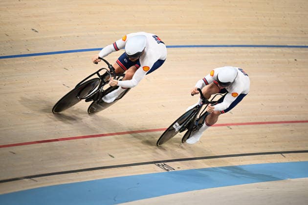 2026 UEC Track Elite European Championships Picture by Olly Hassell SWpix.com - 01 02 2026 - Cycling - 2026 UEC Track Elite European Championships - Konya Velodrome, Konya, Türkiye - Men s Team Sprint First Round - Joe Truman (Great Britain), Matthew Richardson (Great Britain) Copyright: x xSWpix.comx(t axPhotographyxHubxLtd)xOllyxHassell SWpix.comx SWP-3177-0157