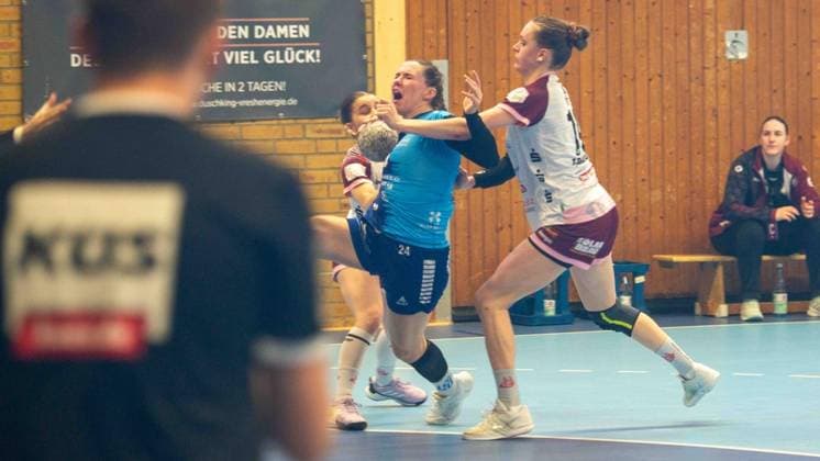 2 Handball Bundesliga Women TuS Lintfort HL Buchholz Rosengarten FOR EDITORIAL PURPOSES ONLY p Svenja Rottwinkel, TuS Lintfort, at the 2 Handball Bundesliga Womens match on Sunday, 01 02 2026, between TuS Lintfort and HL Buchholz Rosengarten, in Kamp Lintfort Germany NRW Kamp Lintfort Copyright ChristianxCreon Copyright: ChristianxCreon doc84e29pd0ow8egsk1s20 ,EDITORIAL USE ONLY Copyright: ChristianxCreon