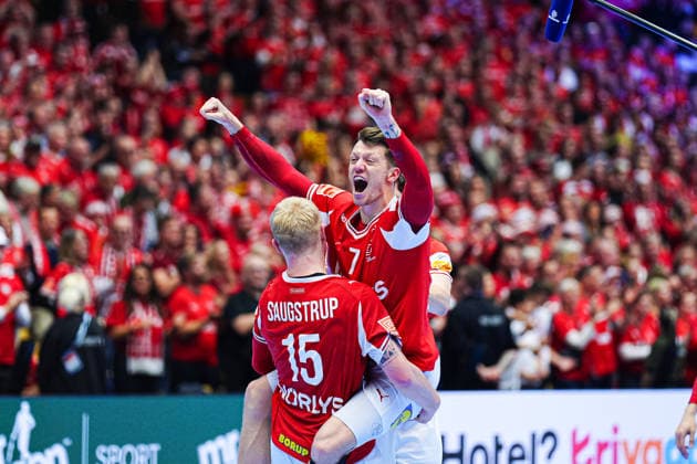 Denmark cheers after victory at the end of the match DEN, Denmark vs Germany, Handball, EHF European Championship 2026, Final, 01 02 2026 DEN, Denmark vs Germany, Handball, EHF European Championship 2026, Final, 01 02 2026 Herning Copyright: xEibner-Pressefoto MarcelxvonxFehrnx EP_MFN