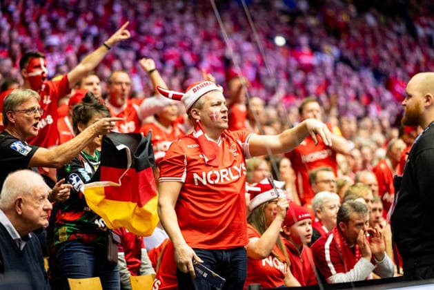 HERNING, DENMARK - FEBRUARY 1: Fans Denmark during the EHF EURO 2026 Final match between Denmark vs Germany at Jyske Bank Boxen Arena on February 1, 2026 in Herning, Denmark. Midtjylland Denmark Copyright: xMarioxM.xKobergx