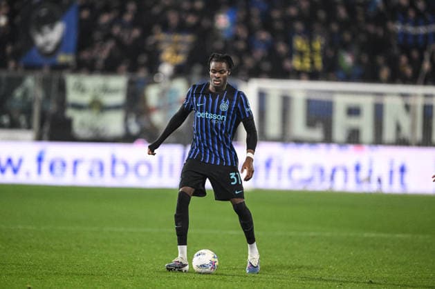 CALCIO - Serie A - US Cremonese vs Inter - FC Internazionale Yann Bisseck of Inter FC in action during the Italian Serie A football match between US Cremonese and Inter FC on February 1, 2026 at Giuseppe Meazza San Siro Siro stadium in Milan, Italy. Photo Tiziano Ballabio Cremona Italy  Copyright: xIPAxSport ABACAx