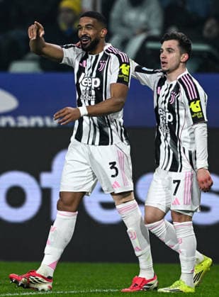Mg Parma 01 02 2026 - campionato di calcio Serie A Parma-Juventus foto Matteo Gribaudi Image nella foto: esultanza gol Gleison Bremer 