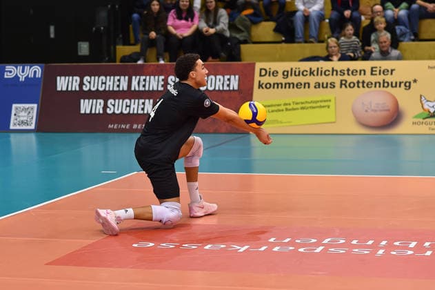 Maxim Mandic VC Juniors Frankfurt, 04 , Acceptance TV Rottenburg vs VC Juniors Frankfurt, Volleyball, 2 Bundesliga Sued, 17 Matchday, Match 5676, Season 2025 2026, 01 02 2026, TV Rottenburg vs VC Juniors Frankfurt, Volleyball, 2 Bundesliga Sued, 17 Matchday, Match 5676, Season 2025 2026, 01 02 2026 Rottenburg Copyright: xEibner-Pressefoto RalphxKunzex EP_RKE