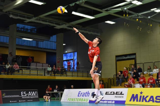 Jump serve, Philipp Friedrich TV Rottenburg, 15 TV Rottenburg vs VC Juniors Frankfurt, Volleyball, 2 Bundesliga Sued, 17 Matchday, Match 5676, Season 2025 2026, 01 02 2026, TV Rottenburg vs VC Juniors Frankfurt, Volleyball, 2 Bundesliga Sued, 17 Matchday, Match 5676, Season 2025 2026, 01 02 2026 Rottenburg Copyright: xEibner-Pressefoto RalphxKunzex EP_RKE