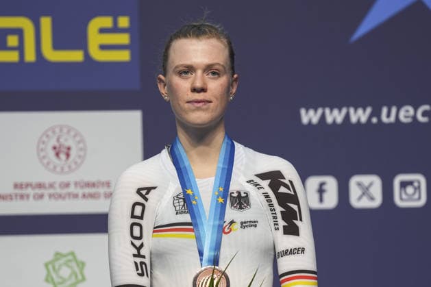 2026 UEC European Track cycling, Rad, Radsport, Bahnrad, Bahn Championships in Konya KONYA, TURKIYE - FEBRUARY 1: Lena Charlotte Reissner of Germany poses with bronze medal after competing scratch race during 2026 UEC Track Cycling European Championships in Konya, Turkiye on February 1, 2026. Dilara Irem Sancar Anadolu Konya Turkey. Editorial use only. Please get in touch for any other usage.  Copyright: x2026xAnadoluxDilaraxIremxSancarx