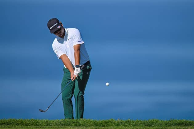 February 01, 2026: Rio Hisatsune chips onto the green on the 4th hole during the final round of the Farmers Insurance Open on Torrey Pines South Course in San Diego, California. CSM San Diego USA - ZUMAc04_ 20260201_zma_c04_053 Copyright: xJustinxFinex