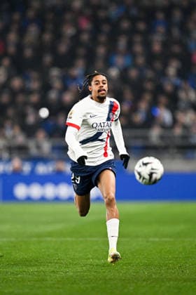 RC Strasbourg Alsace v Paris Saint-Germain - Ligue 1 McDonald s 2025 2026 29 Bradley BARCOLA (psg) during the Ligue 1 McDonald s match between Strasbourg and Paris SG at Stade de la Meinau on February 1, 2026 in Strasbourg, France. Strasbourg France  Copyright: xFEPx 776348271