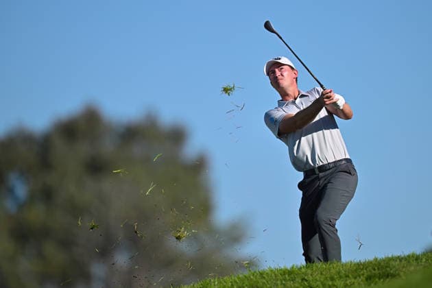 February 01, 2026: Maverick McNealy hits a shot from the rough the 2nd hole during the final round of the Farmers Insurance Open on Torrey Pines South Course in San Diego, California. CSM San Diego USA - ZUMAc04_ 20260201_zma_c04_060 Copyright: xJustinxFinex