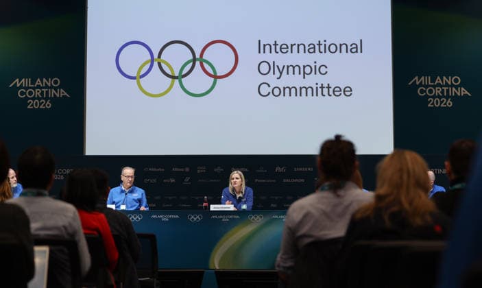 (260201) -- MILAN, Feb. 1, 2026 -- International Olympic Committee (IOC) President Kirsty Coventry (C, back) attends the IOC Executive Board press conference, PK, Pressekonferenz at the main press center of Milan-Cortina 2026 Olympic Winter games, Winterspiele,Spiele, Summer games in Milan, Italy, Feb. 1, 2026. ) (SP)ITALY-MILAN-IOC EXECUTIVE BOARD-PRESS CONFERENCE DuxXiaoyi 