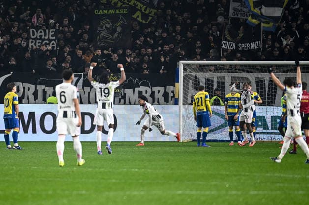 Weston Mckennie (Juventus Fc) celebrating his goal during Parma Calcio vs Juventus FC, Italian soccer Serie A match in Parma, Italy, February 01 2026  Copyright: xGianlucaxRicci IPAxSportx xipa-agency.netx xx IPA_70859457 IPA_Agency_IPA70859457