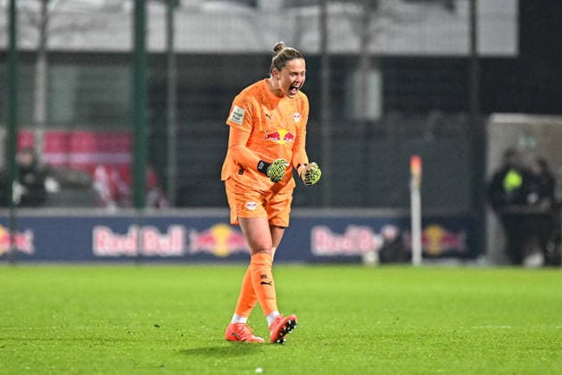 Soccer I Women I Season 2025 2026 I Bundesliga I 16 Matchday I RB Leipzig Eintracht Frankfurt I 01 02 2026 Goal celebration Elvira Johanna Herzog 1, Rasenballsport Leipzig after the goal for the 2 2 equalizer was scored in the final second Crop, close-up, portrait, portrait, single photo, single image, body Leipzig RB Training Center, Cottaweg 7 Saxony Germany Copyright: xLobeca InesxHähnelx