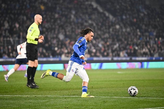 RC Strasbourg Alsace v Paris Saint-Germain - Ligue 1 McDonald s 2025 2026 07 Diego MOREIRA (rcsa) during the Ligue 1 McDonald s match between Strasbourg and Paris SG at Stade de la Meinau on February 1, 2026 in Strasbourg, France. Strasbourg France  Copyright: xFEPx 776348271