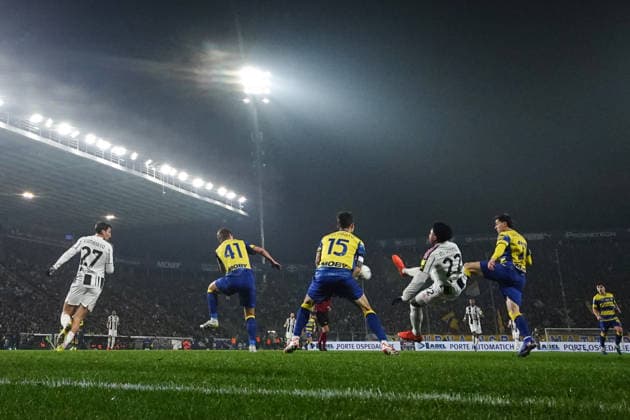 Juventus™ Weston McKennie goal 0-2 during the Serie A soccer match between Parma and Juventus at Ennio Tardini Stadium in Parma, North Italy, Sunday, February 1, 2026. Soccer  Copyright: xMassimoxPaolone LaPressex