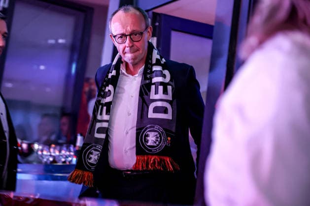 01 02 2026, Handball, Men s EHF EURO 2026, Germany Denmark, Jyske Bank Boxing in Herning, Final The German Chancellor Friedrich Merz Chancellor Politics Politician CDU with fan scarf around his neck Denmark