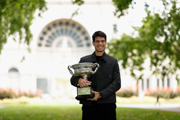 TENNIS AUSTRALIAN OPEN WINNER, Carlos Alcaraz poses for a photograph after winning the AO 2026 men™s singles final against Novak Djokovic at the Royal Exhibition Building in Melbourne, Monday, February 2, 2026. ( NO ARCHIVING MELBOURNE VICTORIA AUSTRALIA  Copyright: xROBxPREZIOSOx 20260202124004346850