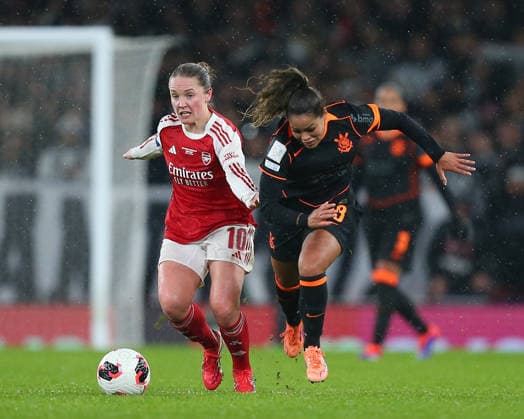 London, England, February 01 2026: Kim Little (10 Arsenal) brushes aside Ivana Fuso (13 SC Corinthians) during the FIFA Womens Champions Cup 2026 Final game between Arsenal and SC Corinthians at Emirates Stadium in London, England. (Photo by Jay Patel Sports Press Photo SPP) Copyright: xJayxPatel SportsxPressxPhoto SPPx Sportspressphoto_SPR88459