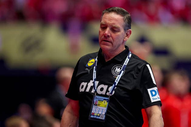 01 02 2026, Handball, Men s EHF EURO 2026, Germany Denmark, Jyske Bank Boxen in Herning, Final Headcoach Alfred Gislason Germany hc gesticulating on the sidelines Denmark
