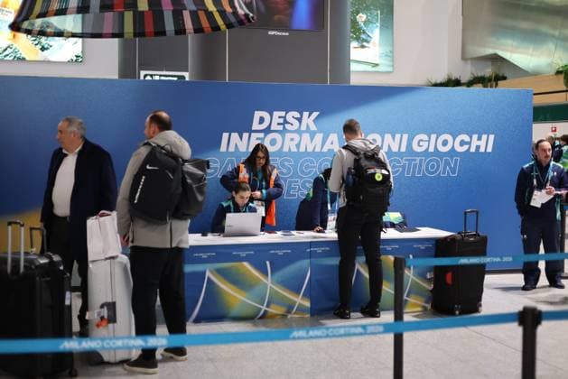 2026 Winter Olympics Games Milano Cortina Pierre Teyssot MAXPPP ; Delegations and guest for the Milan-Cortina Winter Olympics arrive and get accredited at Milano Malpensa Airport on the outskirts of Milan, Ferno, Italy, on February 2, 2026. The 2026 Winter Olympics Games will take place from February 6 to 22 at sites across Lombardy and Northeast Italy. Help Desk Pierre Teyssot Maxppp Ferno Lombardy Italy  Copyright: xMAXPPPxPierrexTeyssotx TEY19974 TEY19974