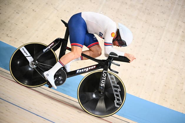 2026 UEC Track Elite European Championships Picture by Olly Hassell SWpix.com - 02 02 2026 - Cycling - 2026 UEC Track Elite European Championships - Konya Velodrome, Konya, Türkiye - Men s Time Trial Qualifying - Joe Truman (Great Britain) Copyright: x xSWpix.comx(t axPhotographyxHubxLtd)xOllyxHassell SWpix.comx SWP-3177-0289