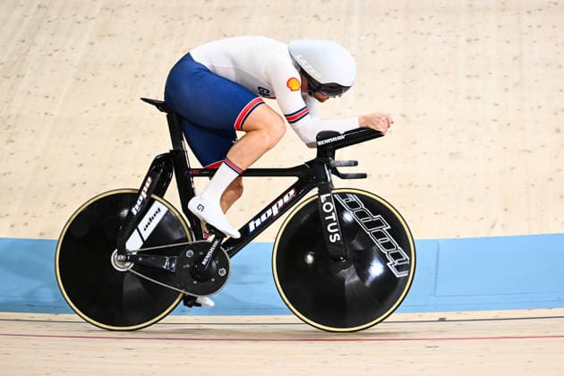 2026 UEC Track Elite European Championships Picture by Olly Hassell SWpix.com - 02 02 2026 - Cycling - 2026 UEC Track Elite European Championships - Konya Velodrome, Konya, Türkiye - Men s Time Trial Qualifying - Joe Truman (Great Britain) Copyright: x xSWpix.comx(t axPhotographyxHubxLtd)xOllyxHassell SWpix.comx SWP-3177-0290