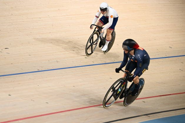 2026 UEC Track Elite European Championships Picture by Olly Hassell SWpix.com - 02 02 2026 - Cycling - 2026 UEC Track Elite European Championships - Konya Velodrome, Konya, Türkiye - Women s Sprint 1 8 Finals - Sophie Capewell (Great Britain) Copyright: x xSWpix.comx(t axPhotographyxHubxLtd)xOllyxHassell SWpix.comx SWP-3177-0296