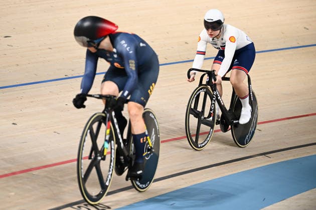 2026 UEC Track Elite European Championships Picture by Olly Hassell SWpix.com - 02 02 2026 - Cycling - 2026 UEC Track Elite European Championships - Konya Velodrome, Konya, Türkiye - Women s Sprint 1 8 Finals - Sophie Capewell (Great Britain) Copyright: x xSWpix.comx(t axPhotographyxHubxLtd)xOllyxHassell SWpix.comx SWP-3177-0298
