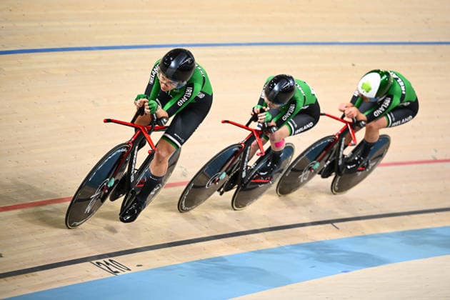 2026 UEC Track Elite European Championships Picture by Olly Hassell SWpix.com - 02 02 2026 - Cycling - 2026 UEC Track Elite European Championships - Konya Velodrome, Konya, Türkiye - Women s Team Pursuit First Round - Fiona Mangan (Ireland), Erin Creighton (Ireland), Esther Wong (Ireland) Copyright: x xSWpix.comx(t axPhotographyxHubxLtd)xOllyxHassell SWpix.comx SWP-3177-0309
