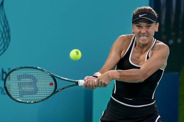 Mubadala Abu Dhabi Open ABU DHABI, UNITED ARAB EMIRATES - FEBRUARY 2: Oksana Selekhmeteva in action against Jelena Ostapenko of Latvia (not seen) during the women’s singles match of the Mubadala Abu Dhabi Open at Zayed Sports City International Tennis Centre in Abu Dhabi, United Arab Emirates on February 2, 2026. Waleed Zein Anadolu Abu Dhabi United Arab Emirates. Editorial use only. Please get in touch for any other usage.  Copyright: x2026xAnadoluxWaleedxZeinx