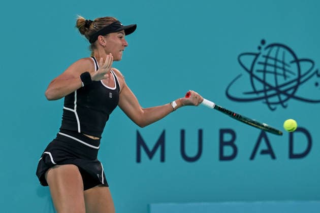 Mubadala Abu Dhabi Open ABU DHABI, UNITED ARAB EMIRATES - FEBRUARY 2: Oksana Selekhmeteva in action against Jelena Ostapenko of Latvia (not seen) during the women’s singles match of the Mubadala Abu Dhabi Open at Zayed Sports City International Tennis Centre in Abu Dhabi, United Arab Emirates on February 2, 2026. Waleed Zein Anadolu Abu Dhabi United Arab Emirates. Editorial use only. Please get in touch for any other usage.  Copyright: x2026xAnadoluxWaleedxZeinx