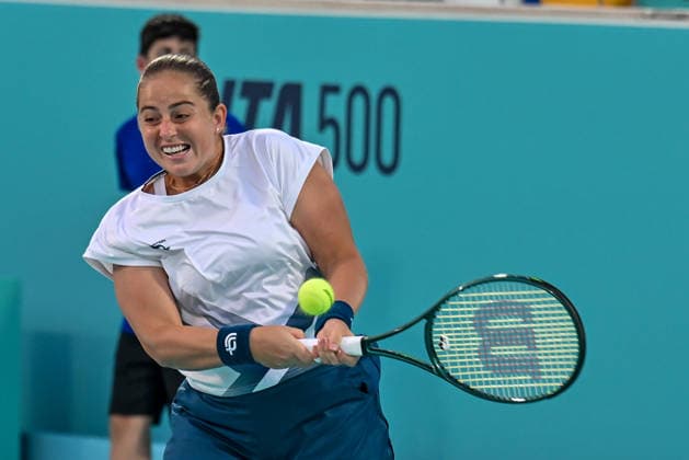 Mubadala Abu Dhabi Open ABU DHABI, UNITED ARAB EMIRATES - FEBRUARY 2: Jelena Ostapenko of Latvia in action against Oksana Selekhmeteva (not seen) during the women’s singles match of the Mubadala Abu Dhabi Open at Zayed Sports City International Tennis Centre in Abu Dhabi, United Arab Emirates on February 2, 2026. Waleed Zein Anadolu Abu Dhabi United Arab Emirates. Editorial use only. Please get in touch for any other usage.  Copyright: x2026xAnadoluxWaleedxZeinx