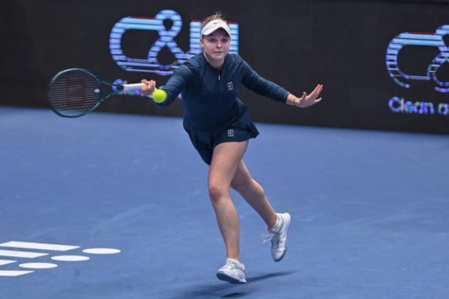 Brenda Fruhvirtova from Czechia in action during match against Fiona Ferro from France within the WTA, Tennis Damen women s tennis tournament Ostrava Open, on February 2, 2026, in Ostrava, Czech Republic. (CTKxPhoto JaroslavxOzana) CTKPhotoP2026020206567  CTKPhotoP2026020206567