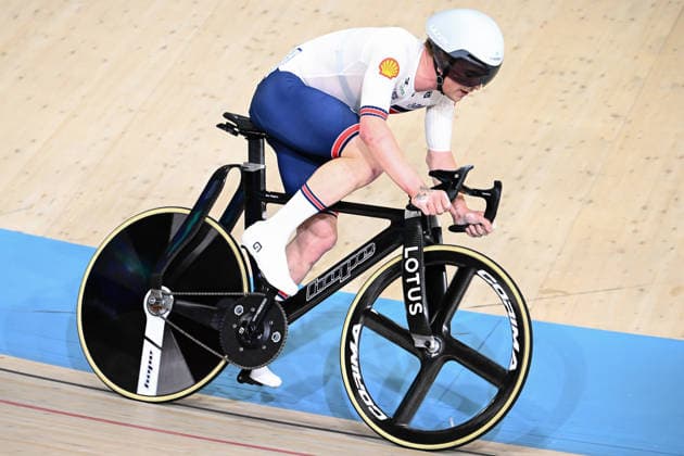 2026 UEC Track Elite European Championships Picture by Olly Hassell SWpix.com - 02 02 2026 - Cycling - 2026 UEC Track Elite European Championships - Konya Velodrome, Konya, Türkiye - Men™s Points Race - Ben Wiggins (Great Britain) Konya Konya Velodrome Türkiye Copyright: x xSWpix.comx(t axPhotographyxHubxLtd)xOllyxHassell SWpix.comx SWP-3177-0359