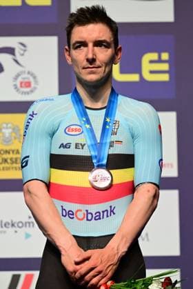 Bronze medalist Belgian Jasper De Buyst celebrates on the podium of the men s Points Race final at the second day of the 2026 UEC Track Elite European Championships, in Konya, Turkey, Monday 02 February 2026. The European Championships take place from 01 to 05 February 2026. DIRKxWAEM  x160517572x