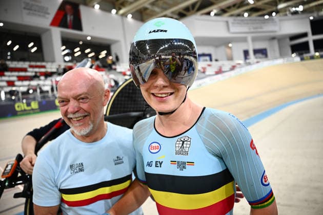 2026 UEC Track Elite European Championships Picture by Olly Hassell SWpix.com - 02 02 2026 - Cycling - 2026 UEC Track Elite European Championships - Konya Velodrome, Konya, Türkiye - Women™s Elimination Race - Lotte Kopecky (Belgium) Wins the Women™s Elimination to become European Champion Konya Konya Velodrome Türkiye Copyright: x xSWpix.comx(t axPhotographyxHubxLtd)xOllyxHassell SWpix.comx SWP-3177-0395