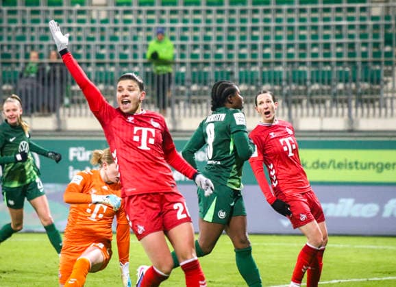 Germany Womens Bundesliga 2025 26, 16 Matchday VfL Wolfsburg VS 1 FC Köln AOK Stadion Wolfsburg Lineth Beerensteyn VfL Wolfsburg Women, 9 Copyright: xAymanxAlahmedx