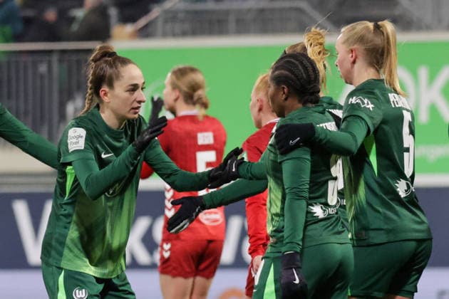 02 02 2026, xgrfx, Soccer Google Pixel Women Bundesliga, VfL Wolfsburg 1 FC Koeln v l Tor, Lineth Beerensteyn VfL Wolfsburg DFL DFB REGULATIONS PROHIBIT ANY USE OF PHOTOGRAPHS as IMAGE SEQUENCES and or QUASI VIDEO Wolfsburg