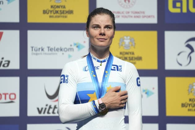 2026 UEC European Track cycling, Rad, Radsport, Bahnrad, Bahn Championships in Konya KONYA, TURKIYE - FEBRUARY 2: Lotte Kopecky of Belgium poses with gold medal after competing women s elimination round during 2026 UEC Track Cycling European Championships at Konya Velodrome in Konya, Turkiye on February 2, 2026. Dilara Irem Sancar Anadolu Konya Turkey. Editorial use only. Please get in touch for any other usage.  Copyright: x2026xAnadoluxDilaraxIremxSancarx