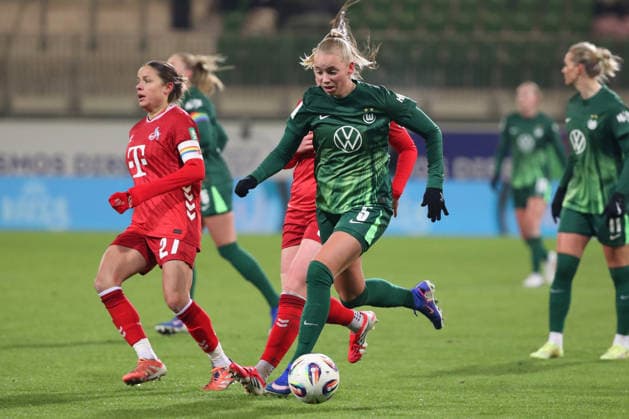 VfL vs Cologne, BL Women Wolfsburg, 02 02 2026, Football, Women, Google Pixel Bundesliga, Season 2025 2026, VfL Wolfsburg vs 1 FC Köln, Ella Paddemors VfL Wolfsburg AOK Stadion Niedersachsen Germany