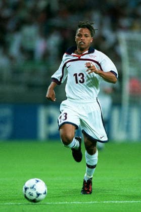 Usa V Iran, FIFA World Cup, WM, Weltmeisterschaft, Fussball Finals 1998 Group F Cobi Jones of Usa on the ball during the FIFA World Cup Finals 1998 Group F match between Usa and Iran at Stade De Gerland on June 21, 1998 in Lyon, France. Lyon Stade De Gerland France France Copyright: xAllstarxPicturexLibraryxLtdx