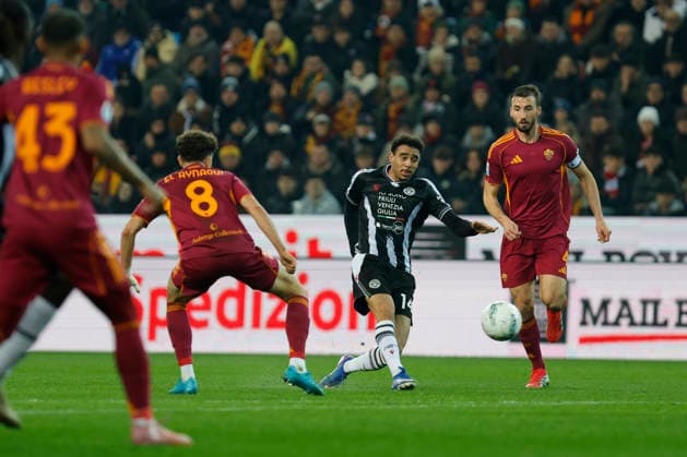 February 2, 2026, Udine, Friuli Venezia Giulia, Italy: Udinese s ARTHUR ATTA in action against RomaÃ¢â‚¬â ¢s NEIL EL AYNAOUI during the Italian Serie A ENILIVE 2025 26 football match between Udinese and Roma at Bluenergy Stadium on February 2th, 2026, Udine, Italy Udine Italy - ZUMAr199 20260202_zsp_r199_034 Copyright: xMattiaxRadonix