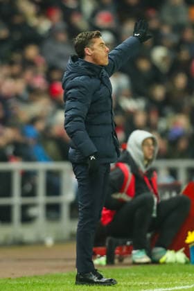 Sunderland v Burnley, Premier League Scott Parker Manager Of Burnley reacts during the Sunderland v Burnley Premier League match at the Stadium of Light, Sunderland, England on 2 February 2026 Credit: Lee Keuneke Every Second Media Editorial use only. All images are copyright Every Second Media Limited. No images may be reproduced without prior permission. All rights reserved. Premier League and Football League images are subject to licensing agreements with Football DataCo Limited. see https: www.football-dataco.com Copyright: xIMAGO EveryxSecondxMediax ESM-1784-0029 LeexKeunekex xEveryxSecondxMediax
