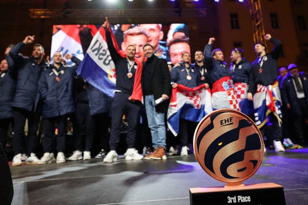 Zagreb, 02.02.2026. - The Croatian national handball team was welcomed at Ban Jelacic Square after winning the bronze medal at the European Championship, EM, Europameisterschaft  2S6A6703.JPG