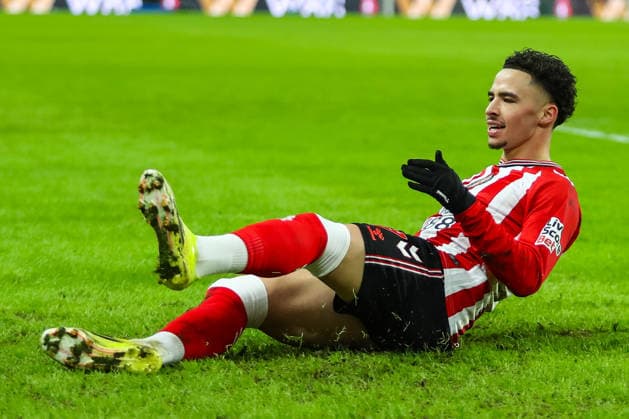 Sunderland v Burnley, Premier League Chemsdine Talbi Of Sunderland scores a GOAL 3-0 and celebrates during the Sunderland v Burnley Premier League match at the Stadium of Light, Sunderland, England on 2 February 2026 Credit: Lee Keuneke Every Second Media Editorial use only. All images are copyright Every Second Media Limited. No images may be reproduced without prior permission. All rights reserved. Premier League and Football League images are subject to licensing agreements with Football DataCo Limited. see https: www.football-dataco.com Copyright: xIMAGO EveryxSecondxMediax ESM-1784-0079 LeexKeunekex xEveryxSecondxMediax