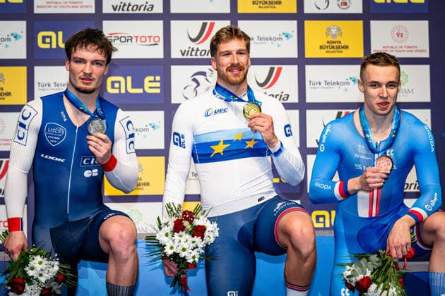 OLIVIERO Etienne, TRUMAN Joseph, PETERKA David UEC Track Cycling European Championships Konya 2026 OLIVIERO Etienne FRA France Second Place TRUMAN Joseph GBR Great Britain Winner First Place PETERKA David CZE Czech Republic Third Place Award Ceremony Medal Ceremony Podium Landscape horizontal Landscape Event Event UEC Track Cycling European Championships 2026 Category Category Cycling Track Cycling European Championships Location Location Asia Turkey Türkiye Konya Discipline Individual Time Trail Category Elite Men Distance 1000 m Date Date 02 02 2026 Monday Day 2