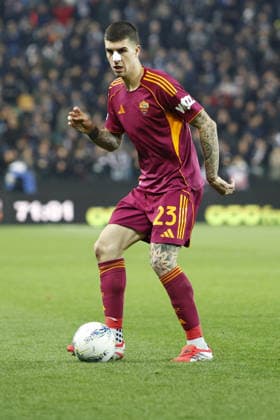 Roma s GIANLUCA MANCINI during the Italian Serie A ENILIVE 2025 26 football match between Udinese and Roma at Bluenergy Stadium on February 2th, 2026, Udine, Italy  Copyright: xMattiaxRadoni IPAxSportx xipa-agency.netx xx IPA_70899363 IPA_Agency_IPA70899363
