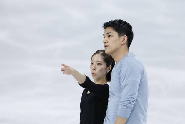 Milan Cortina Winter Olympics Riku Miura (L) of Japan chats with her pair partner Ryuichi Kihara during an official training session for Figure skating, Eiskunstlauf in Milan on Feb. 2, 2026, ahead of the upcoming Milan Cortina Winter Olympics.  A14AA0005241365P