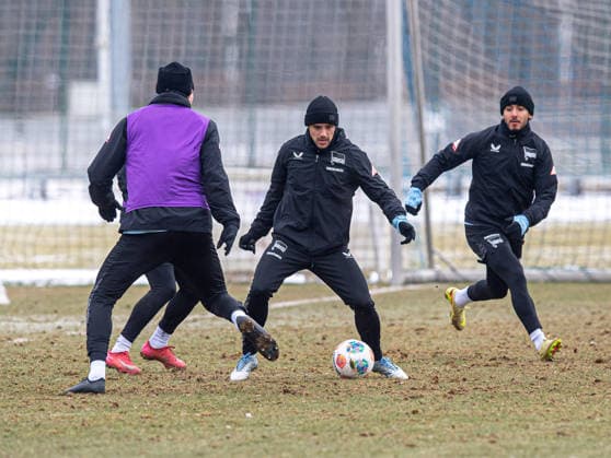 Soccer, Men, Season 2025 26, 2 Bundesliga, Hertha BSC, Training, f l John Anthony Brooks Hertha BSC , Josip Brekalo Hertha BSC , Kevin Sessa Hertha BSC , 03 02 2026, Copyright: xSebastianxRäppold MatthiasxKochx