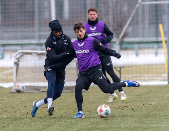 Soccer, Men, Season 2025 26, 2 Bundesliga, Hertha BSC, Training, v l Deyovaisio Zeefuik Hertha BSC , Dawid Kownacki Hertha BSC , 03 02 2026, Copyright: xSebastianxRäppold MatthiasxKochx
